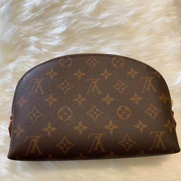 ❌SOLD💔❌ Authentic Louis Vuitton Cosmetic Pouch GM - Picture 6 of 10